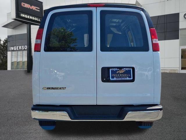 2025 Chevrolet Express Cargo Base