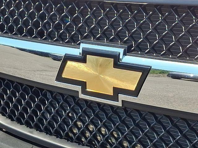 2025 Chevrolet Express Cargo Base