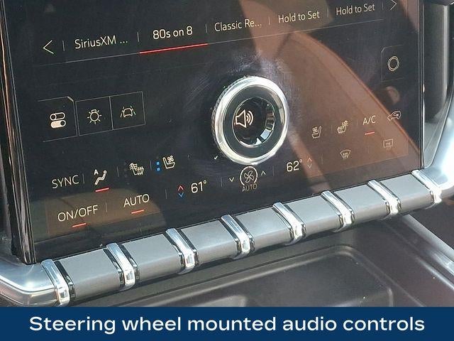 2025 GMC Acadia AT4