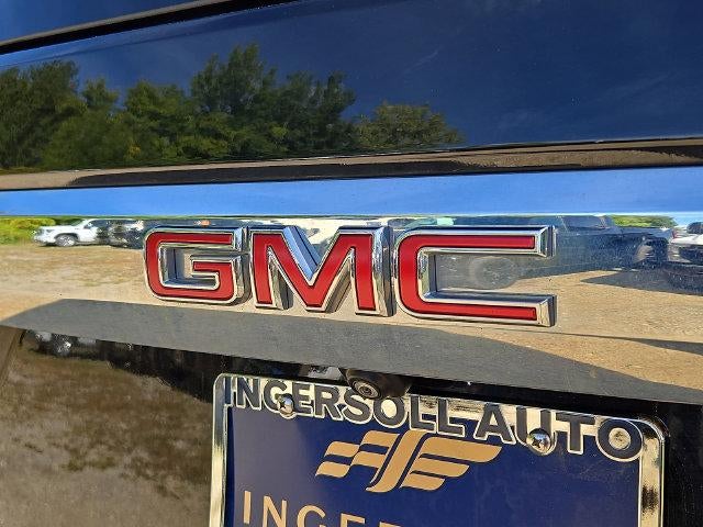 2022 GMC Yukon XL SLT