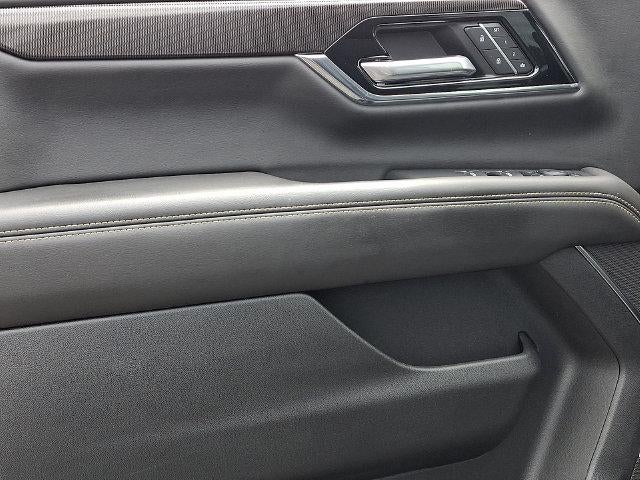 2025 GMC Yukon XL Elevation
