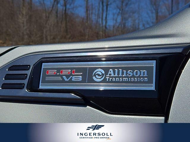 2025 GMC Sierra 3500 HD AT4