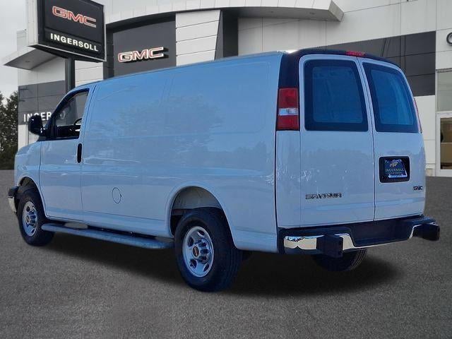 2025 GMC Savana Cargo Base