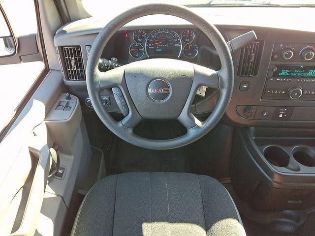 2025 GMC Savana Cargo Base