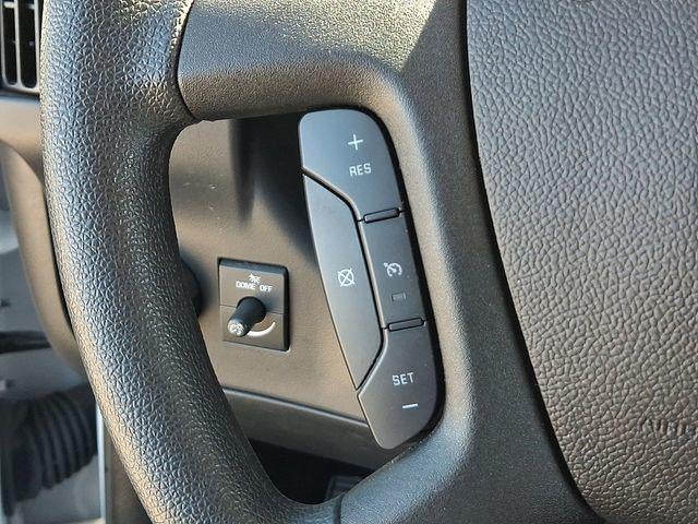2025 GMC Savana Cargo Base