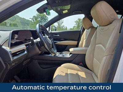2024 Cadillac XT4 Luxury