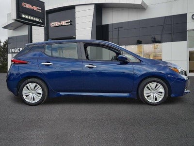 2025 Nissan LEAF S