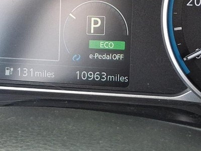 2025 Nissan LEAF S