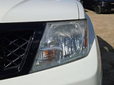 2018 Nissan Frontier SV V6