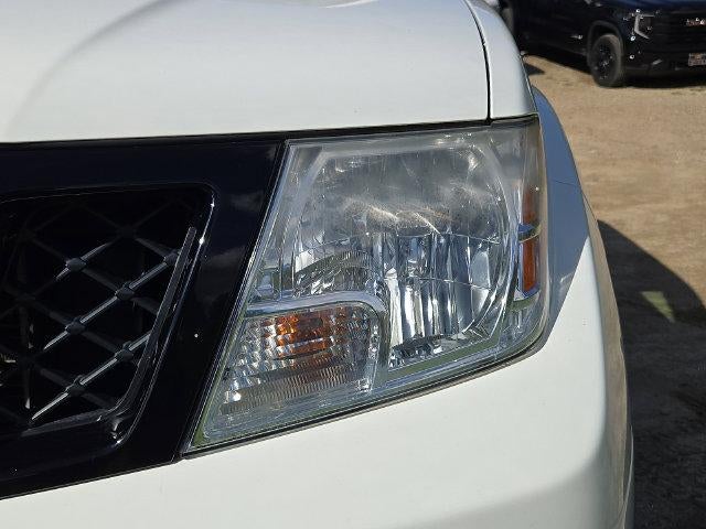 2018 Nissan Frontier SV V6