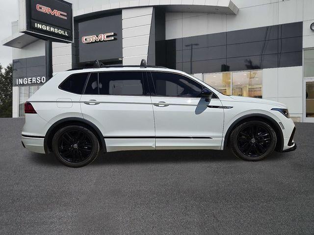 2022 Volkswagen Tiguan SE R-Line Black