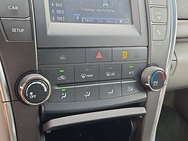 2016 Toyota Camry XLE