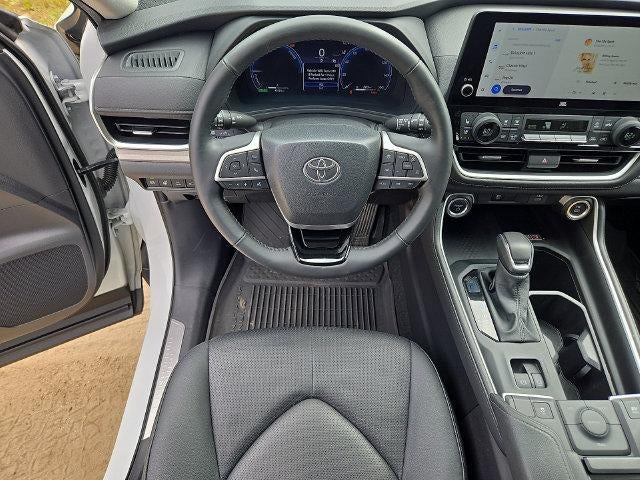 2025 Toyota Grand Highlander Hybrid XLE