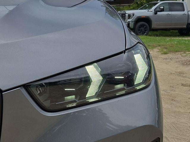 2025 BMW X5 M60i