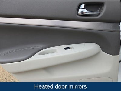 2015 INFINITI Q40 4dr Sdn AWD