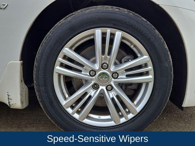 2015 INFINITI Q40 4dr Sdn AWD