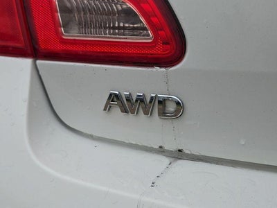 2015 INFINITI Q40 4dr Sdn AWD