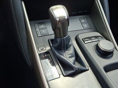 2018 Lexus IS 