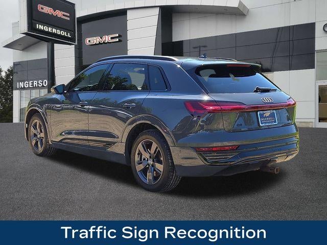 2024 Audi Q8 e-tron Prestige