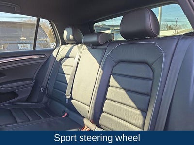 2018 Volkswagen Golf R Base