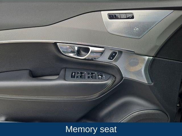 2016 Volvo XC90 T6 R-Design