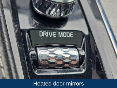 2016 Volvo XC90 T6 R-Design