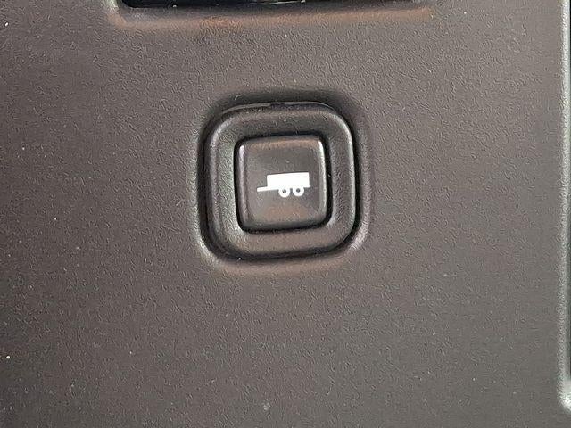 2025 Chevrolet Express Cutaway 3500 Base