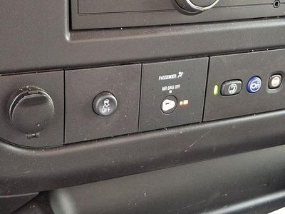 2025 Chevrolet Express Cutaway 3500 Base