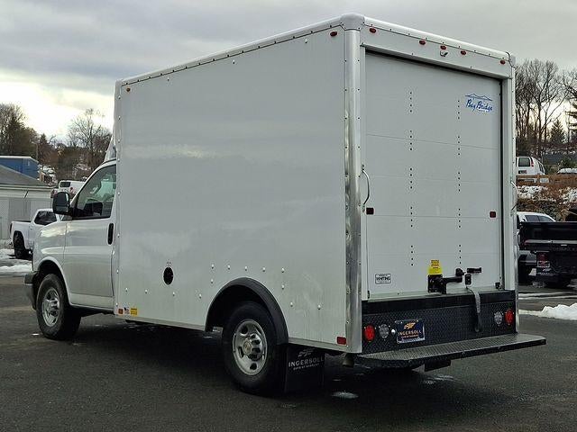 2025 Chevrolet Express Cutaway 3500 Base