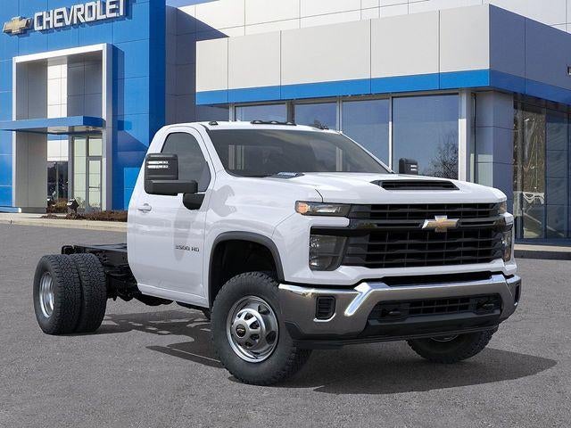 2025 Chevrolet Silverado 3500 HD Chassis Cab Work Truck