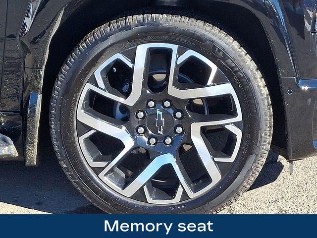 2024 Chevrolet Silverado EV RST