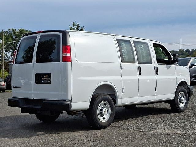 2025 Chevrolet Express Cargo 3500 Base