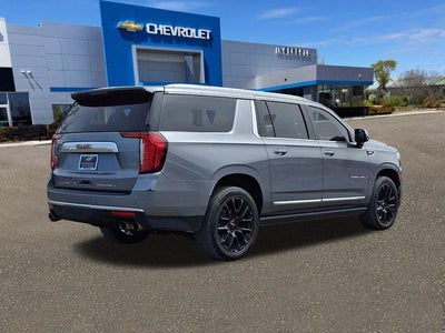 2022 GMC Yukon XL Denali