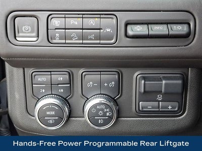 2024 GMC Yukon XL Denali Ultimate