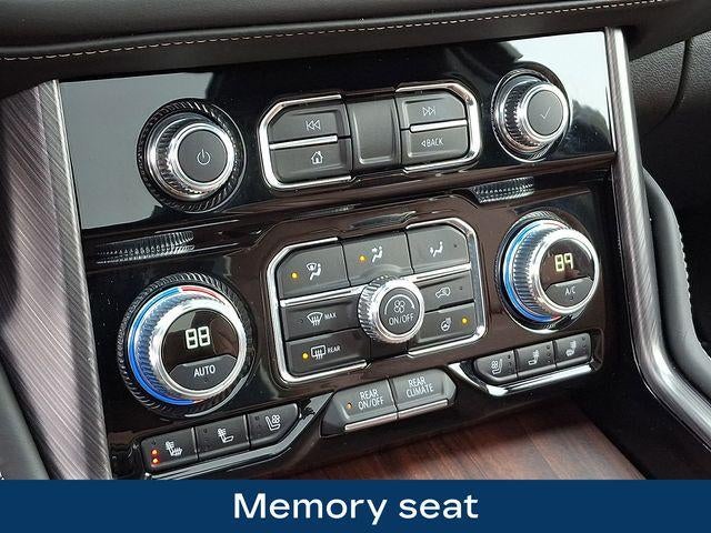 2024 GMC Yukon XL Denali Ultimate