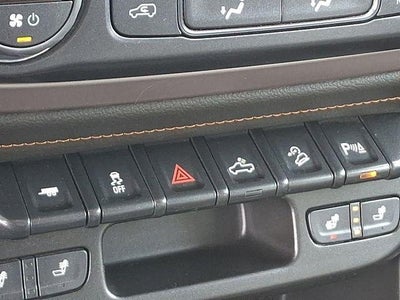 2022 GMC Canyon AT4 - Leather