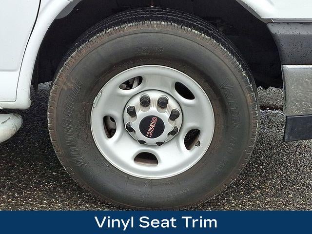 2024 GMC Savana Cargo 2500 Base