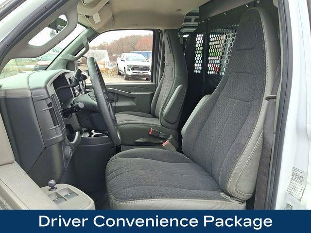 2024 GMC Savana Cargo 2500 Base
