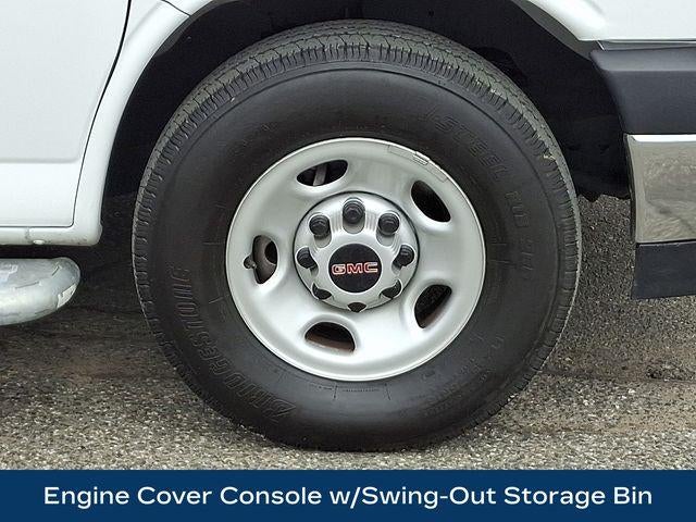 2024 GMC Savana Cargo 2500 Base