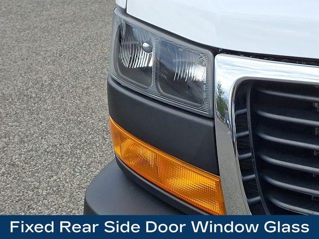2024 GMC Savana Cargo 2500 Base