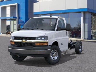 2026 Chevrolet Express Cutaway 3500 Base