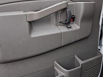 2025 Chevrolet Express Cutaway 3500 Base