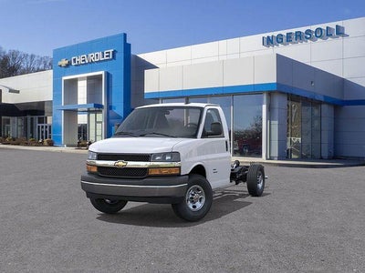 2026 Chevrolet Express Cutaway 3500 Base