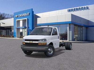 2026 Chevrolet Express Cutaway 3500 Base