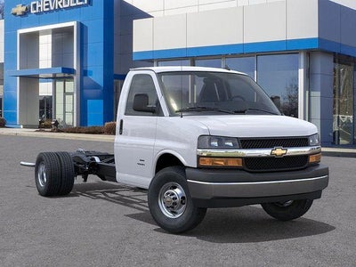 2026 Chevrolet Express Cutaway 4500 Base
