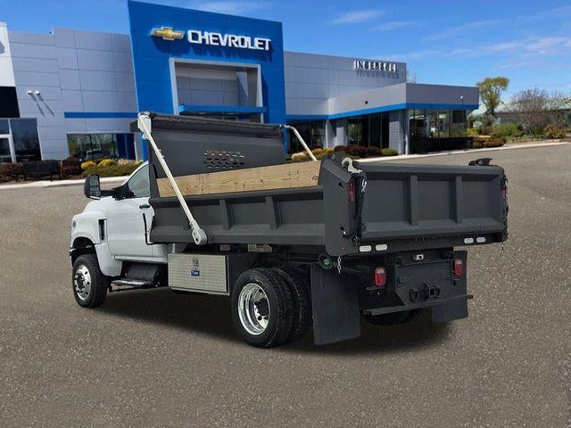 2023 Chevrolet Silverado 5500 HD Work Truck