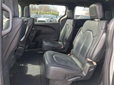 2019 Chrysler Pacifica Touring L Plus