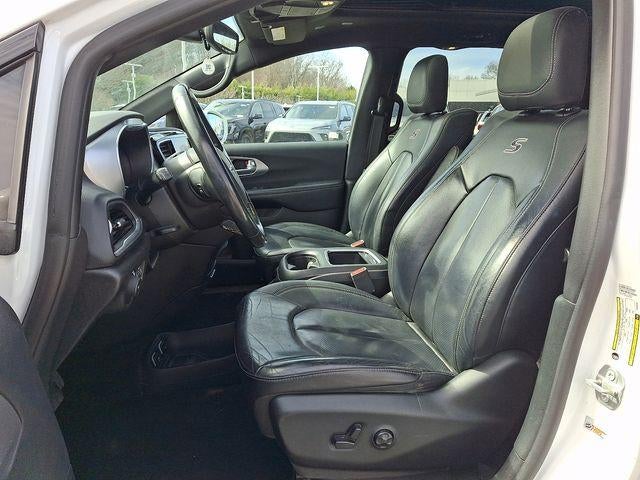 2019 Chrysler Pacifica Touring L Plus