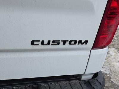 2022 Chevrolet Silverado 1500 Custom Trail Boss