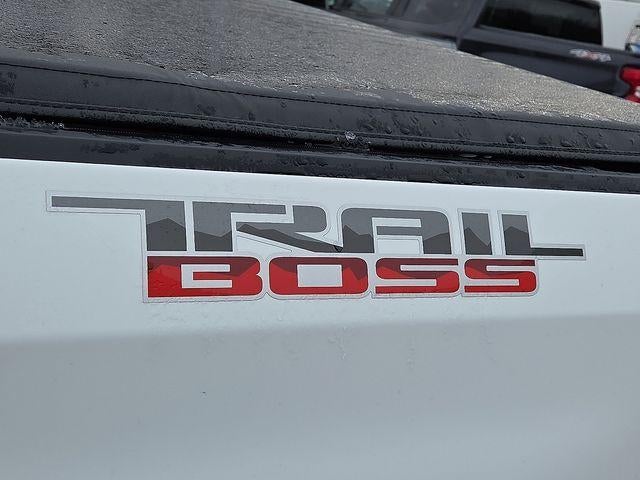 2022 Chevrolet Silverado 1500 Custom Trail Boss